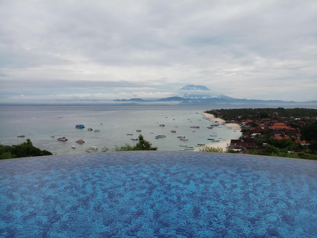 Jenggala Hill Hotel Nusa Lembongan  Bagian luar foto