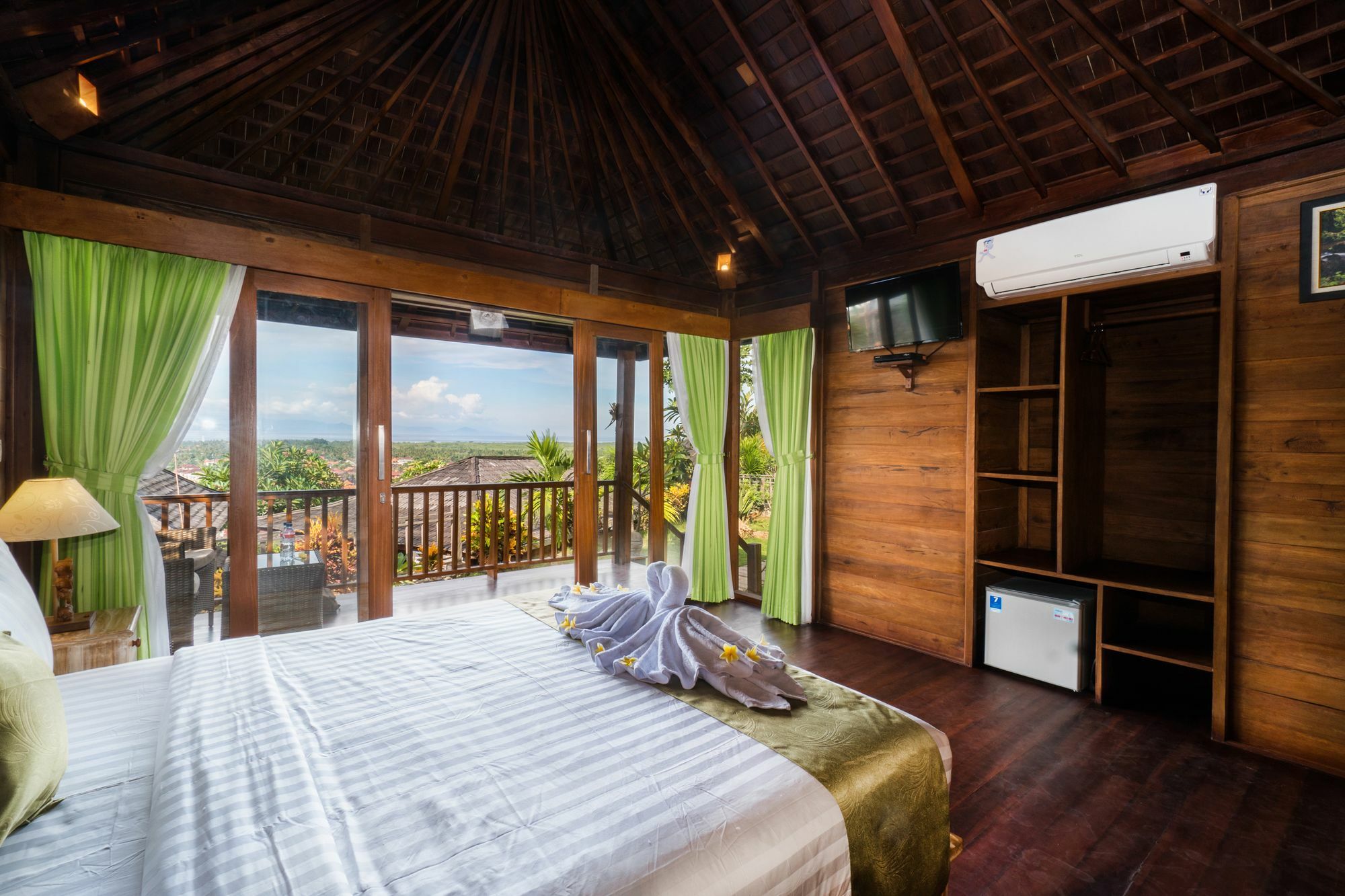 Jenggala Hill Hotel Nusa Lembongan  Bagian luar foto