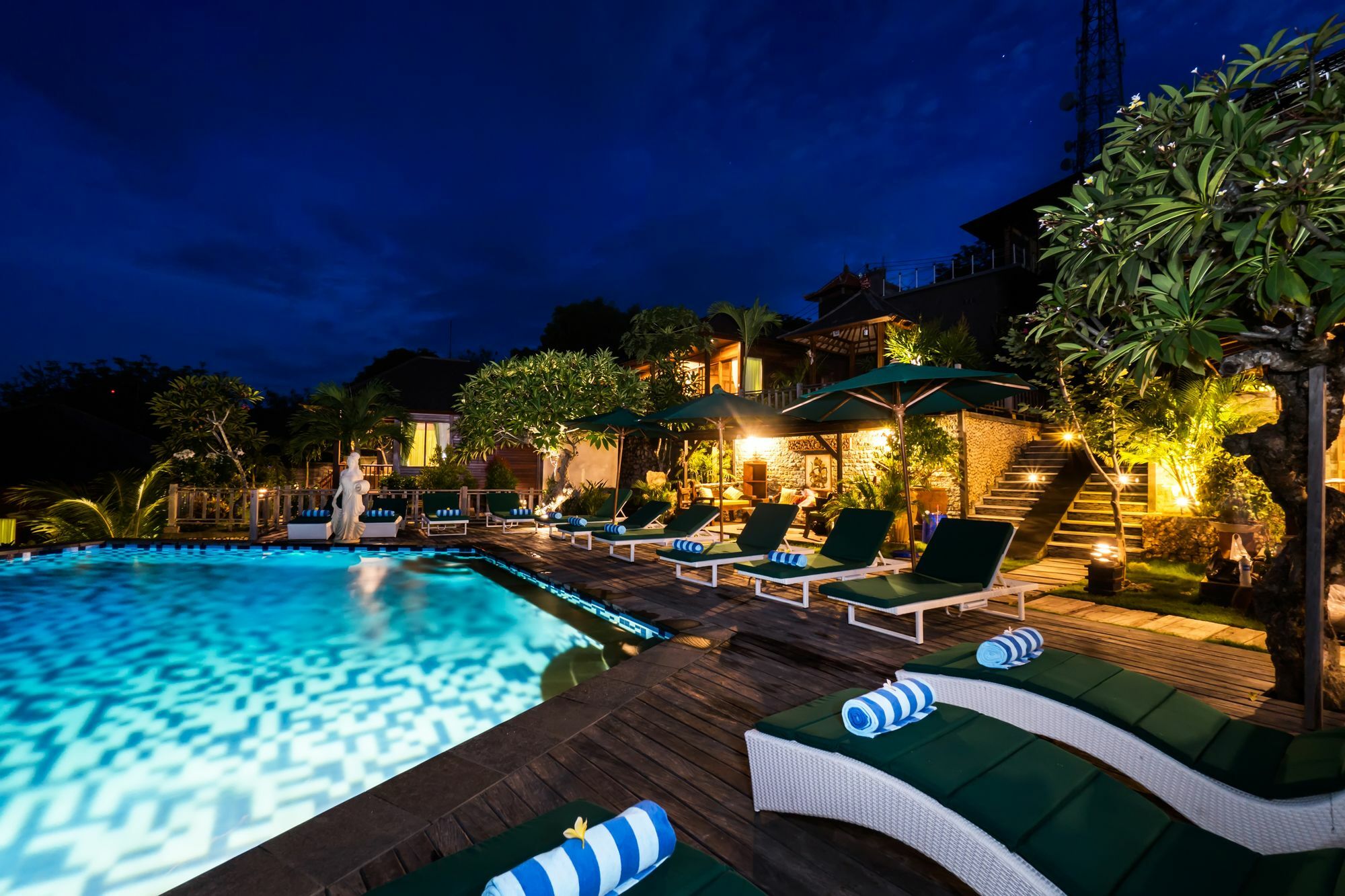Jenggala Hill Hotel Nusa Lembongan  Bagian luar foto