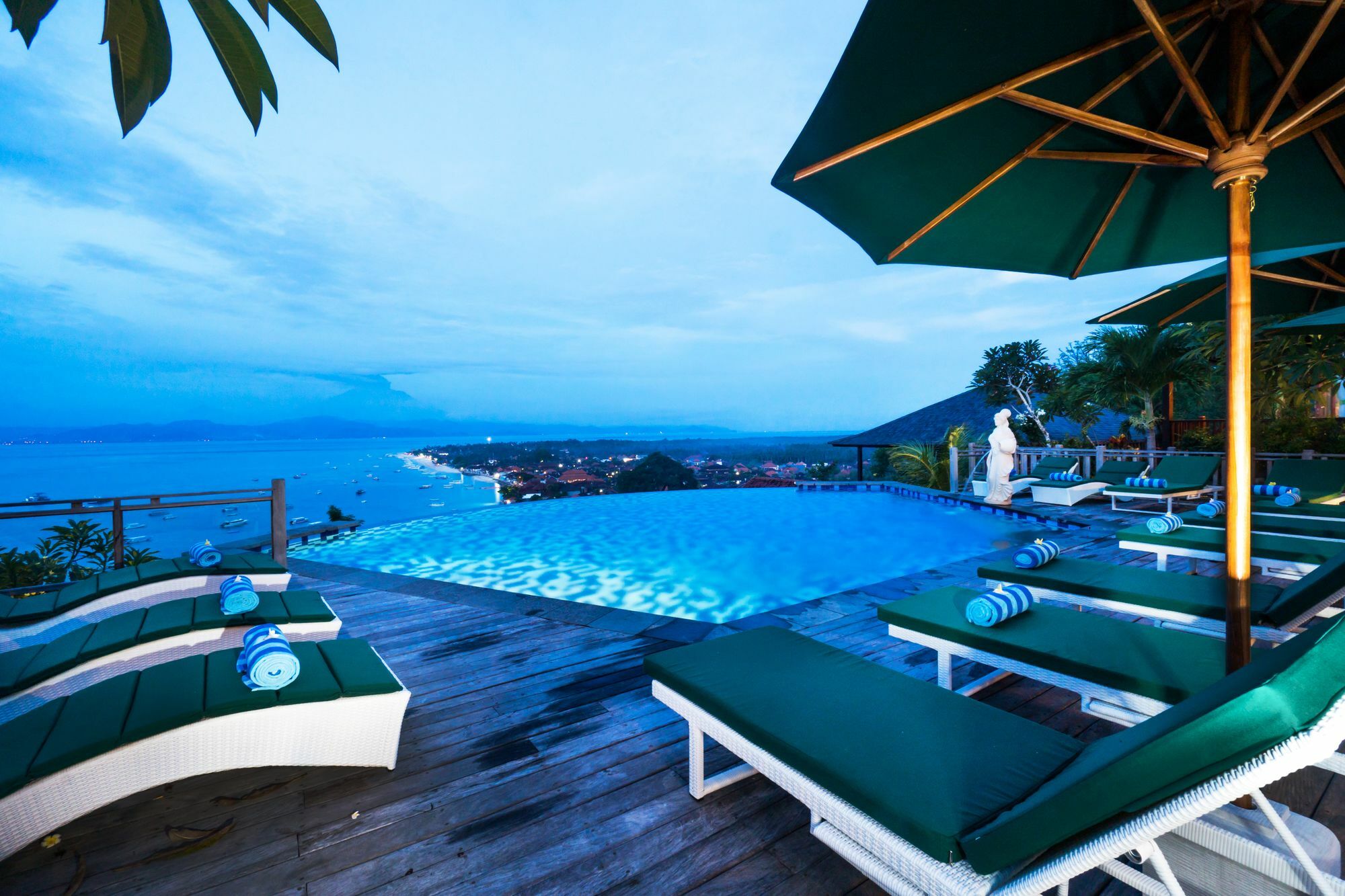 Jenggala Hill Hotel Nusa Lembongan  Bagian luar foto